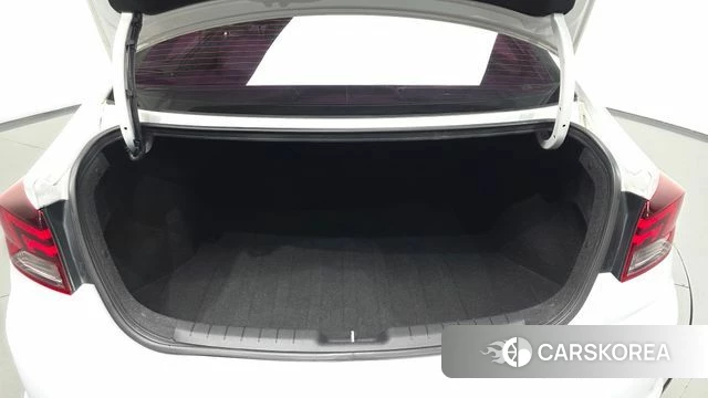 Hyundai The New Avante AD id 4849589 из Кореи 11
