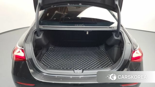 Mercedes-Benz E-Class W214 id 4686900 из Кореи 11