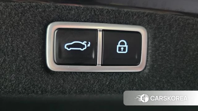 Hyundai Grandeur (GN7) id 5026707 из Кореи 11