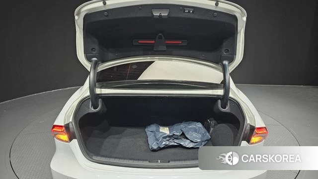 Hyundai The New Grandeur IG Hybrid id 4936814 из Кореи 11