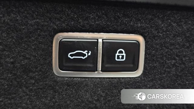Genesis G90 (RS4) id 5040411 из Кореи 12
