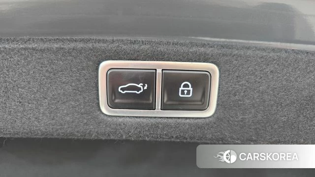 Hyundai Grandeur Hybrid (GN7) id 5011442 из Кореи 11