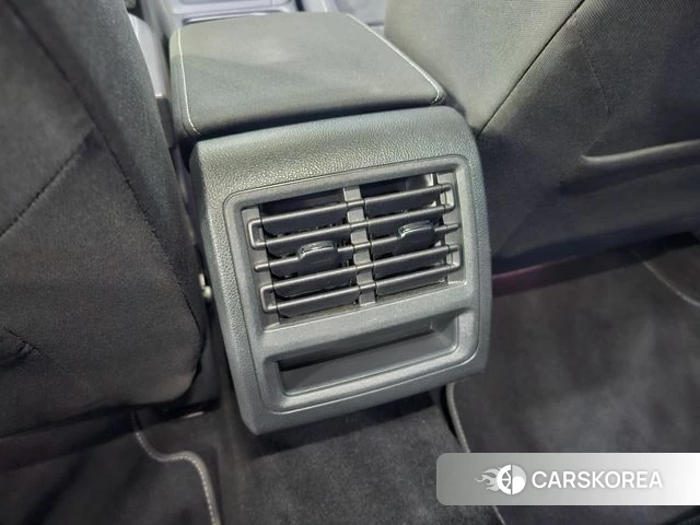 Volkswagen Golf 8th Generation id 4779467 из Кореи 11
