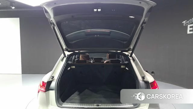Audi e-Tron id 4923279 из Кореи 11
