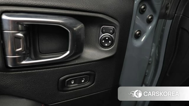 Jeep Wrangler (JL) id 4941066 из Кореи 11