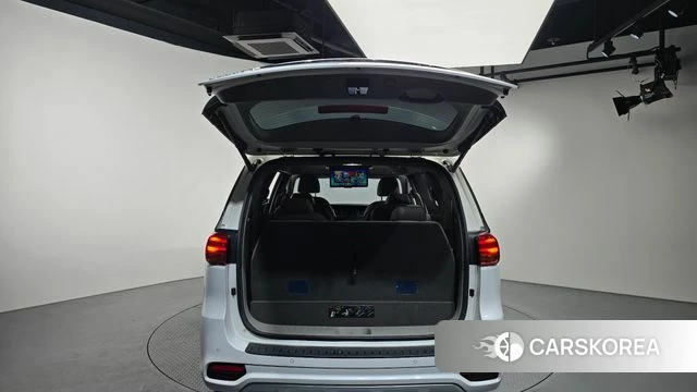 Kia The New Carnival id 4983060 из Кореи 11