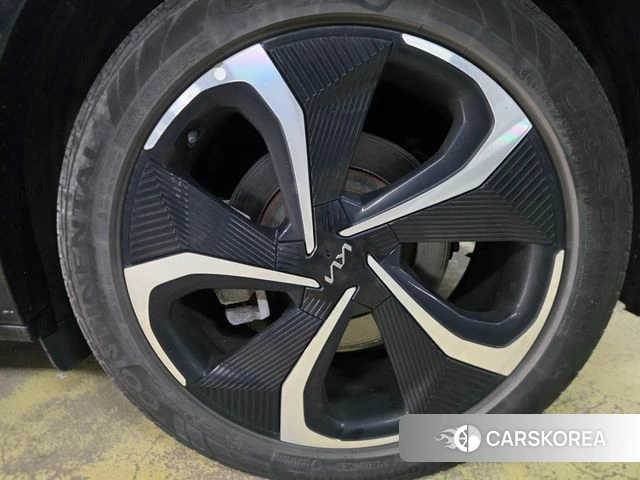 Kia EV6 id 5022476 из Кореи 11