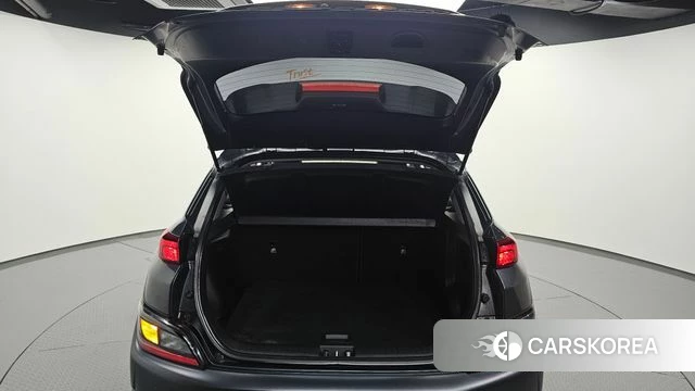 Hyundai The New Kona id 5047354 из Кореи 11