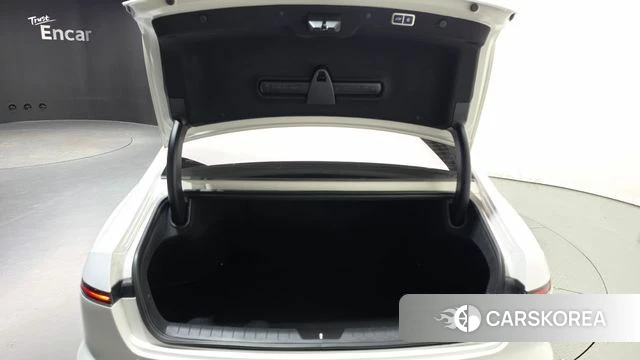Hyundai Grandeur (GN7) id 4975924 из Кореи 11