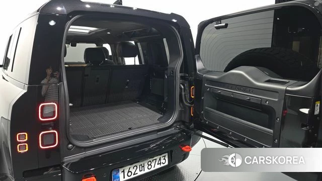 Land Rover Defender (L663) id 5025858 из Кореи 11