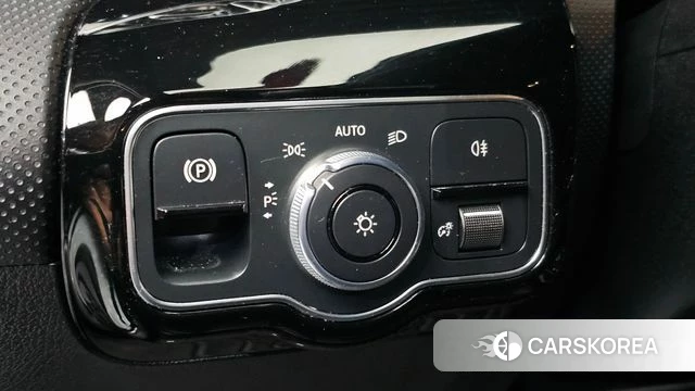 Mercedes-Benz A-Class W177 id 5054175 из Кореи 11