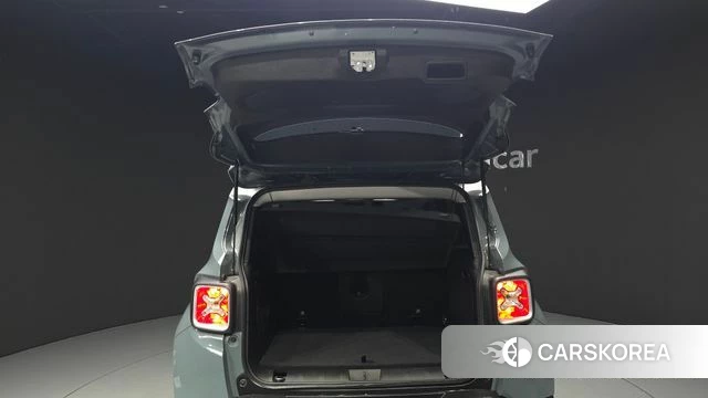 Jeep Renegade id 4988307 из Кореи 11