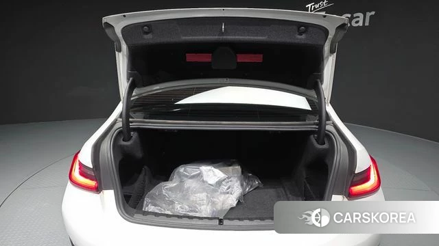BMW 3 Series (G20) id 4998348 из Кореи 11