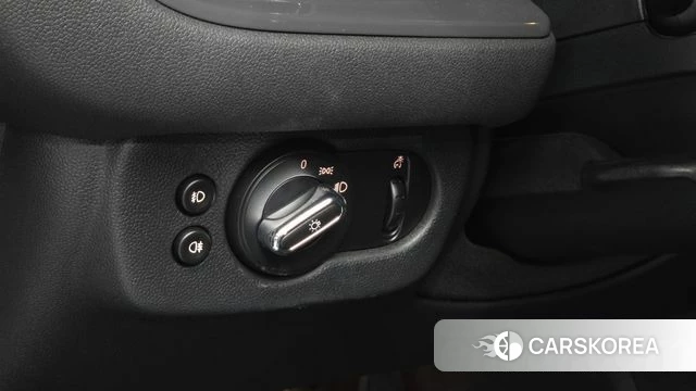 Mini Cooper D Clubman id 4953033 из Кореи 11