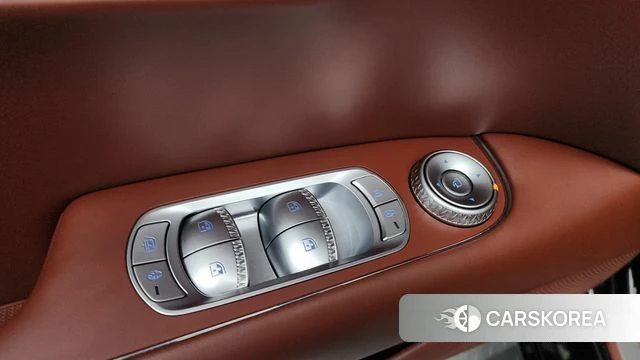 Genesis G90 (RS4) id 4917285 из Кореи 11