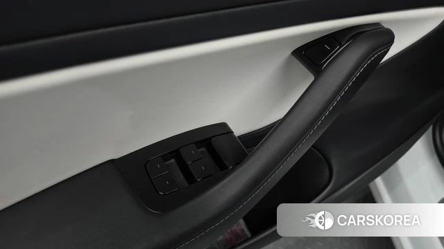Tesla Model 3 id 4864831 из Кореи 11