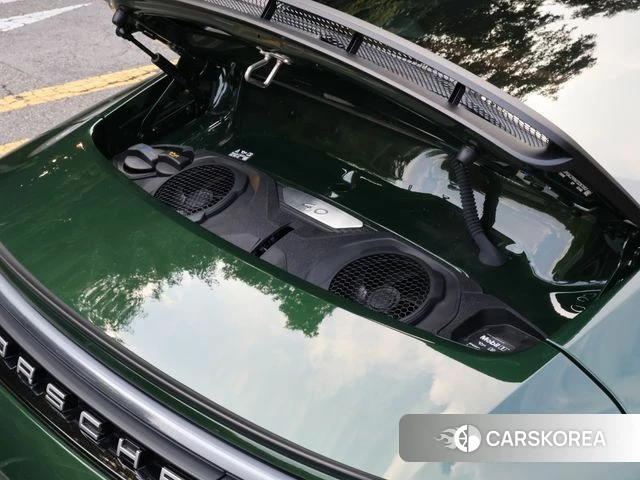 Porsche 911(992) id 5015762 из Кореи 11