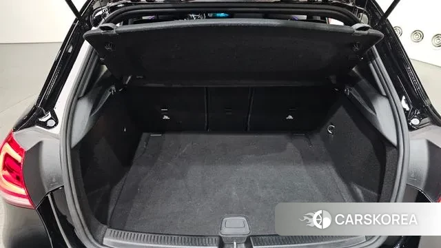 Mercedes-Benz A-Class W177 id 3686512 из Кореи 11