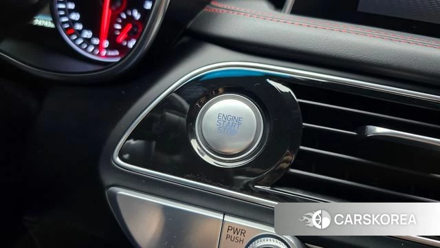 Genesis G70 id 4930923 из Кореи 11