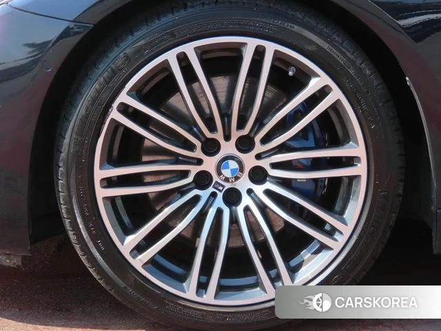 BMW 5 Series (G30) id 4930760 из Кореи 11
