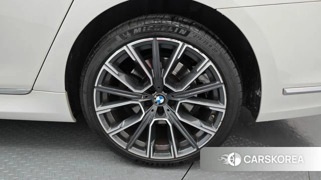BMW 7 Series (G11) id 5023420 из Кореи 11