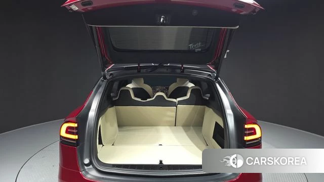 Tesla Model X id 4928539 из Кореи 11