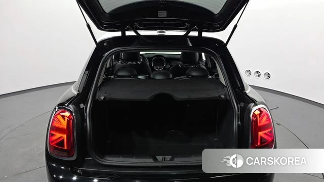 Mini Cooper D id 5013766 из Кореи 11