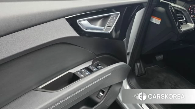 Audi Q4 e-Tron (F4) id 4935816 из Кореи 11