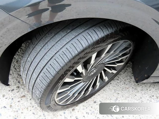 Hyundai Grandeur (GN7) id 4834591 из Кореи 11
