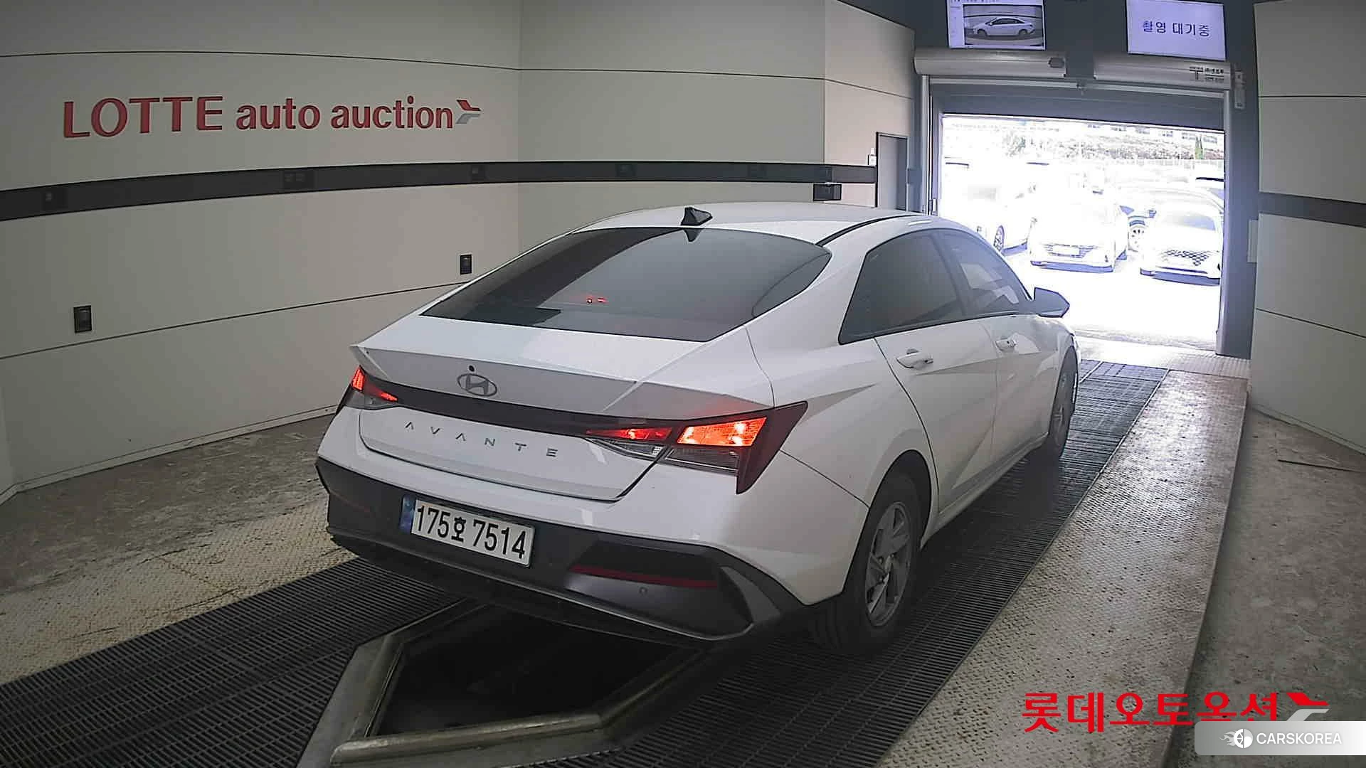 Hyundai Avante id 4984604 из Кореи 11