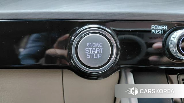 Kia Carnival 4th generation id 4906239 из Кореи 11