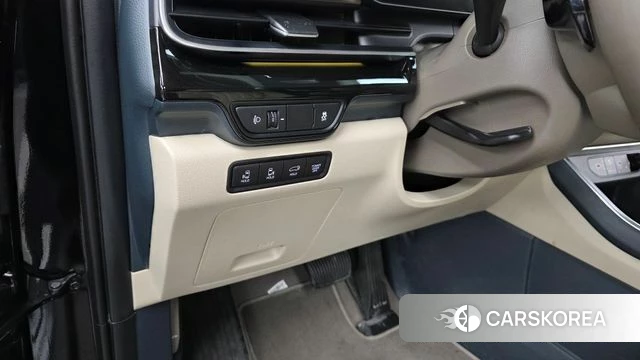 Kia The New Carnival 4th Generation id 5032896 из Кореи 11