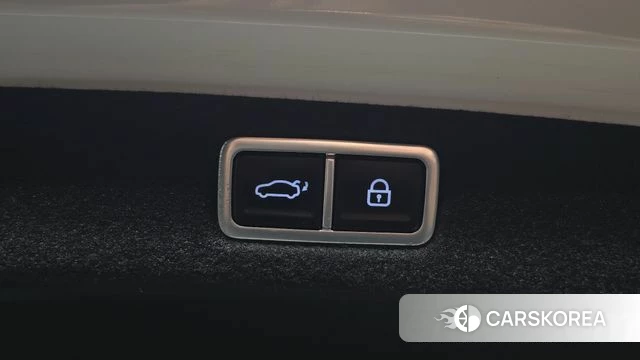 Hyundai Grandeur (GN7) id 5026557 из Кореи 11