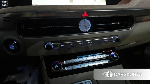 Genesis G90 id 5013668 из Кореи 11