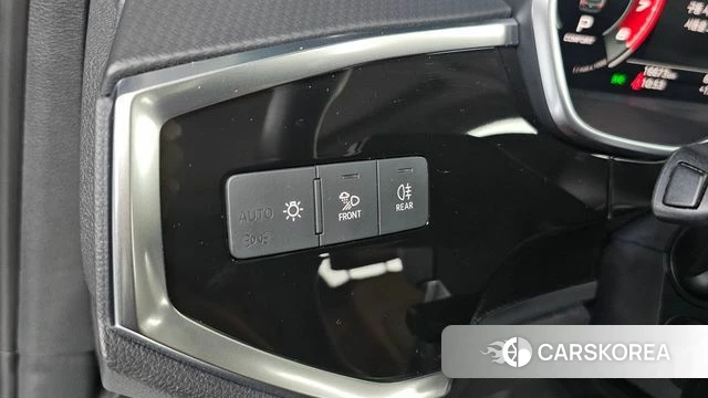 Audi Q3 (F3) id 5001595 из Кореи 11