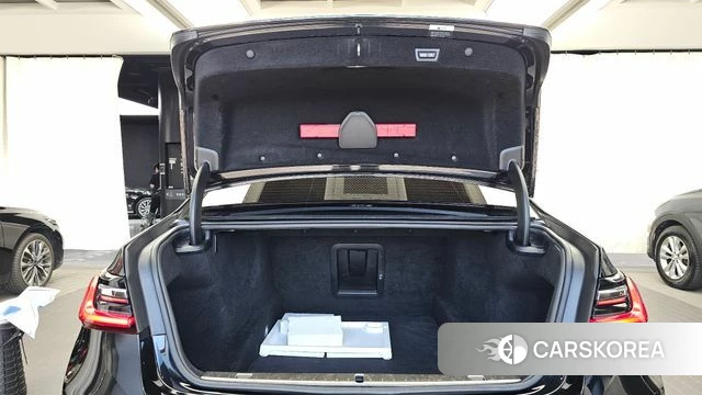 BMW 7 Series (G11) id 5017774 из Кореи 11