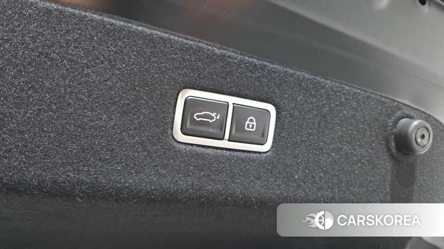 Hyundai Ionic 6 id 4763446 из Кореи 11