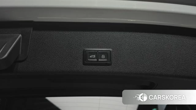 Audi e-Tron id 5017652 из Кореи 11