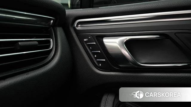 Porsche Macan id 4930575 из Кореи 11