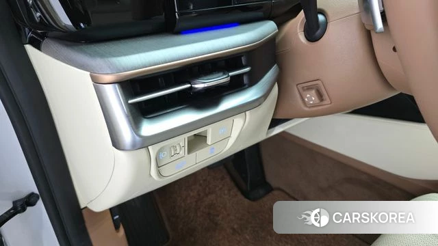 Hyundai Grandeur (GN7) id 5046169 из Кореи 11