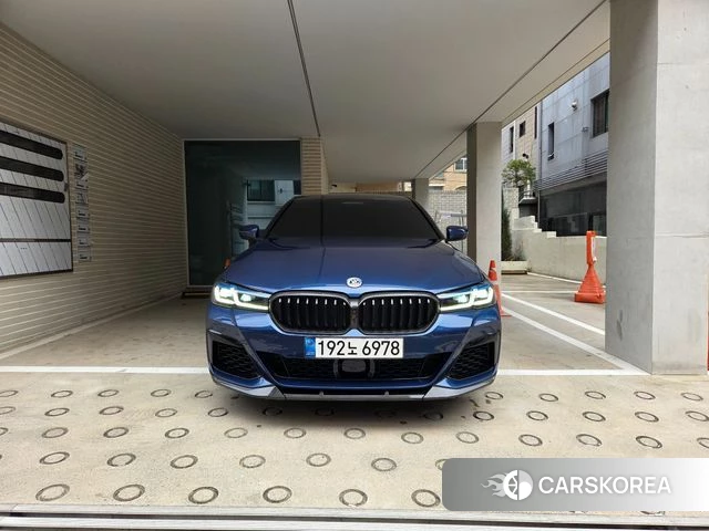 BMW 5 Series (G30) id 5053327 из Кореи 11