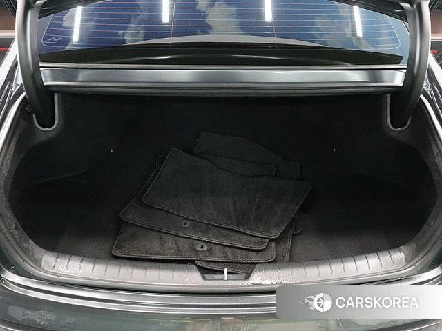 Hyundai Grandeur Hybrid (GN7) id 5000601 из Кореи 11