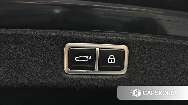 Hyundai Grandeur Hybrid (GN7) id 4975374 из Кореи 11