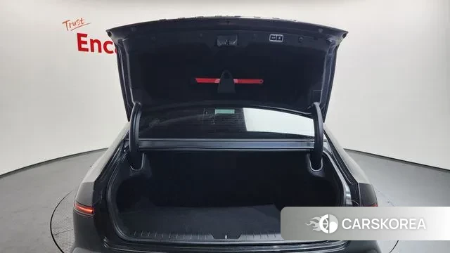 Hyundai Grandeur (GN7) id 3711483 из Кореи 11