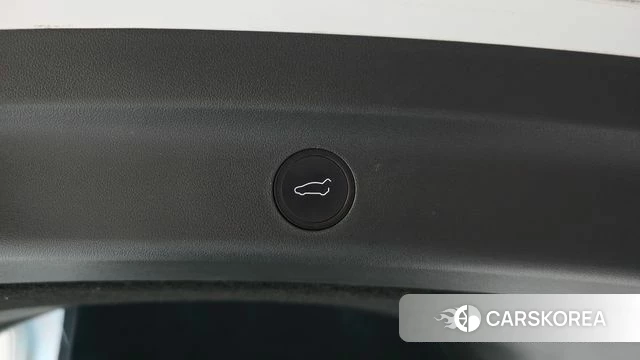 Tesla Model Y id 5040490 из Кореи 11
