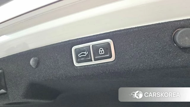 Hyundai Grandeur (GN7) id 4981224 из Кореи 11