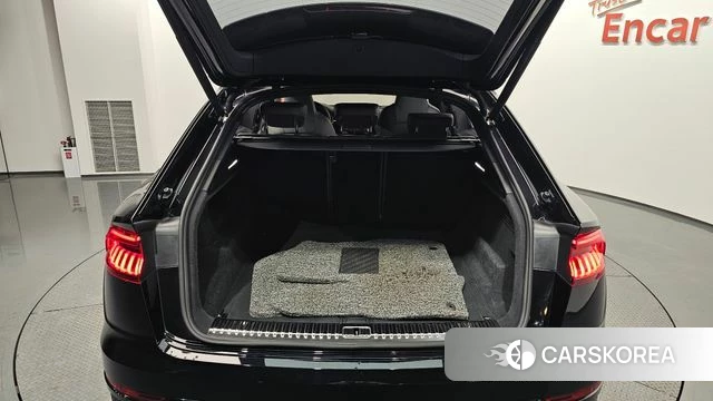 Audi Q8 (4M) id 4894591 из Кореи 11