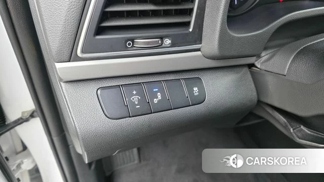 Hyundai Avante AD id 4746809 из Кореи 11
