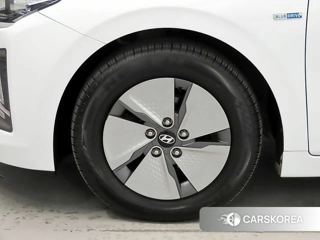 Hyundai The New Ionic Hybrid id 5054473 из Кореи 11