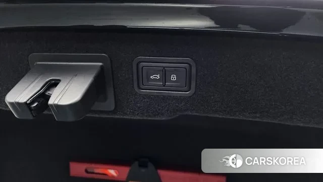 Audi A8 (D5) id 2963910 из Кореи 11